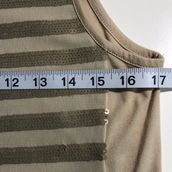 Chico’s top tank with sequin - Picture 5 of 7